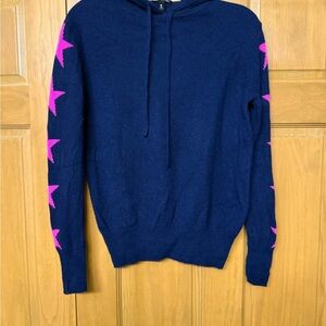Aqua Cashmere 100% cashmere Navy Sweater with Pink Star Accents